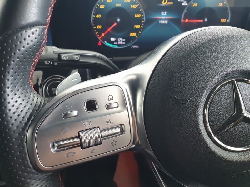 More views of Mercedes-Benz EQA