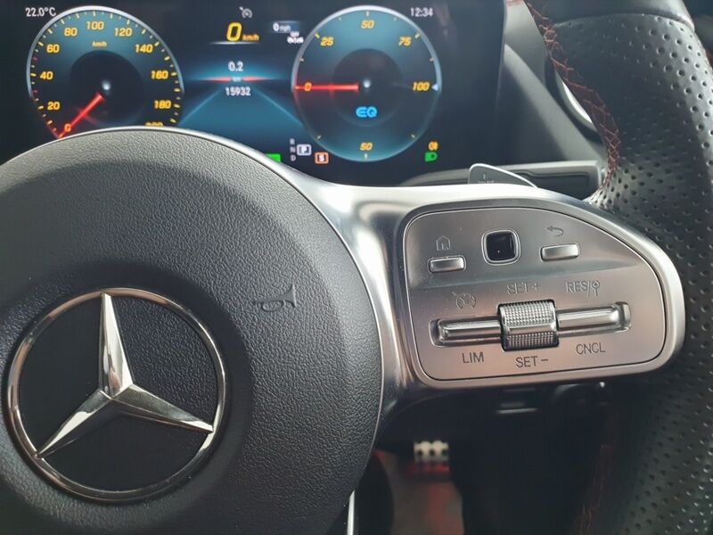 More views of Mercedes-Benz EQA