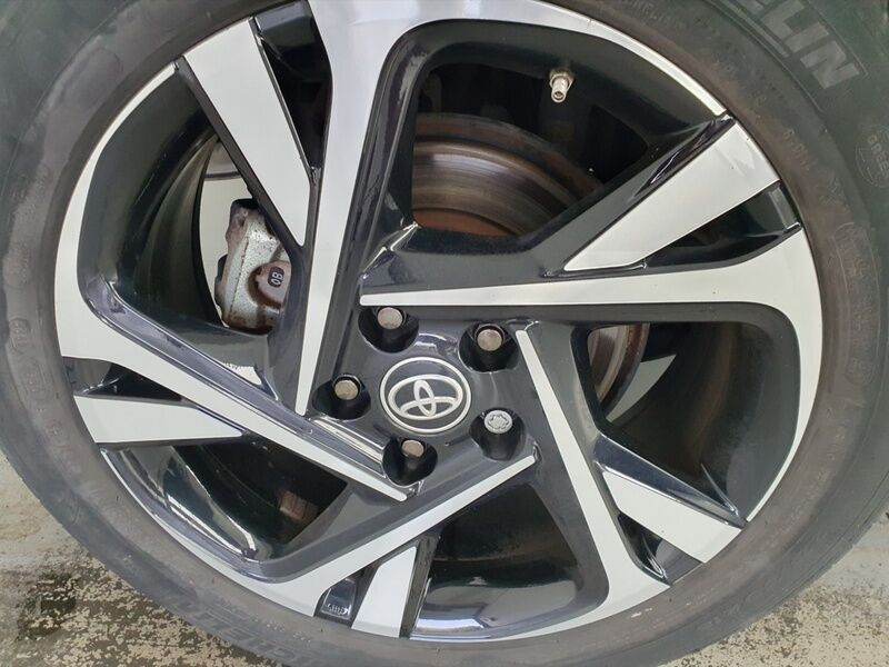 More views of Toyota C-HR