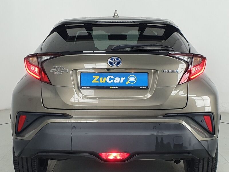 More views of Toyota C-HR