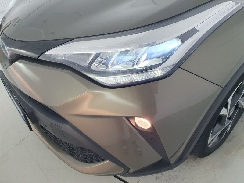 More views of Toyota C-HR