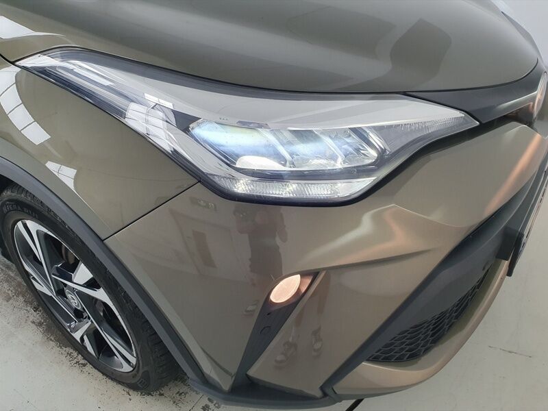 More views of Toyota C-HR