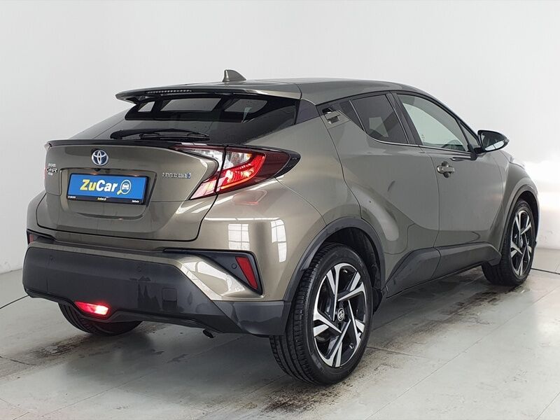 More views of Toyota C-HR