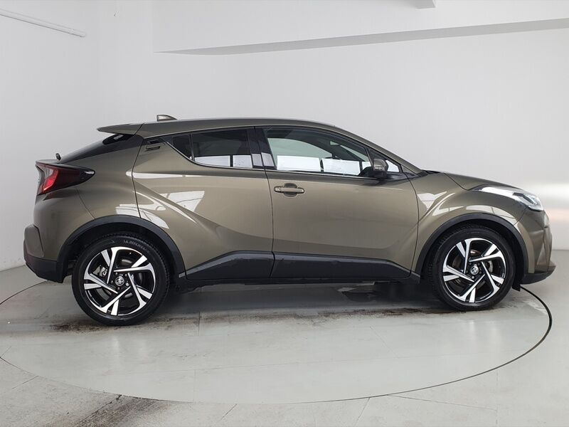 More views of Toyota C-HR