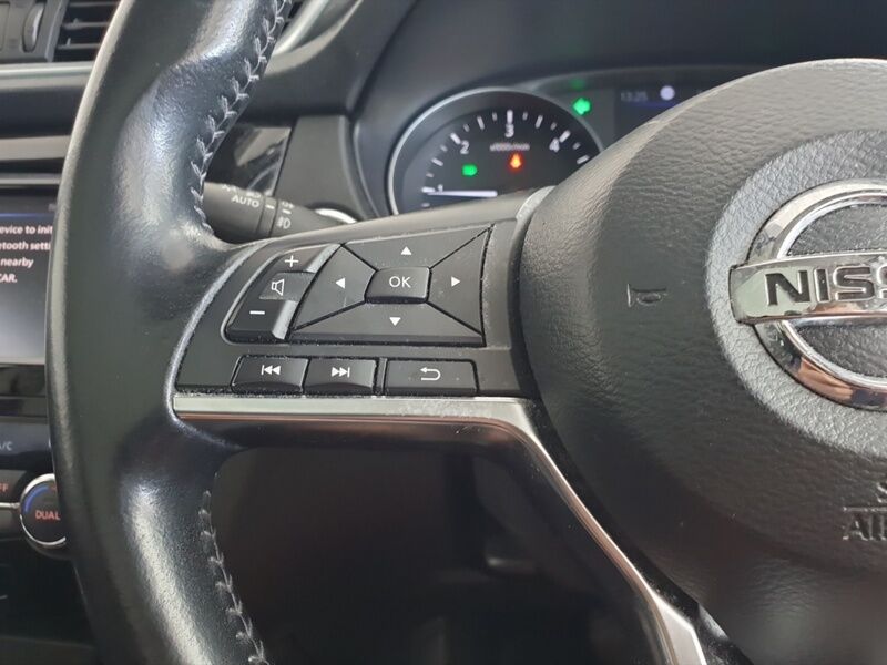 More views of Nissan Qashqai