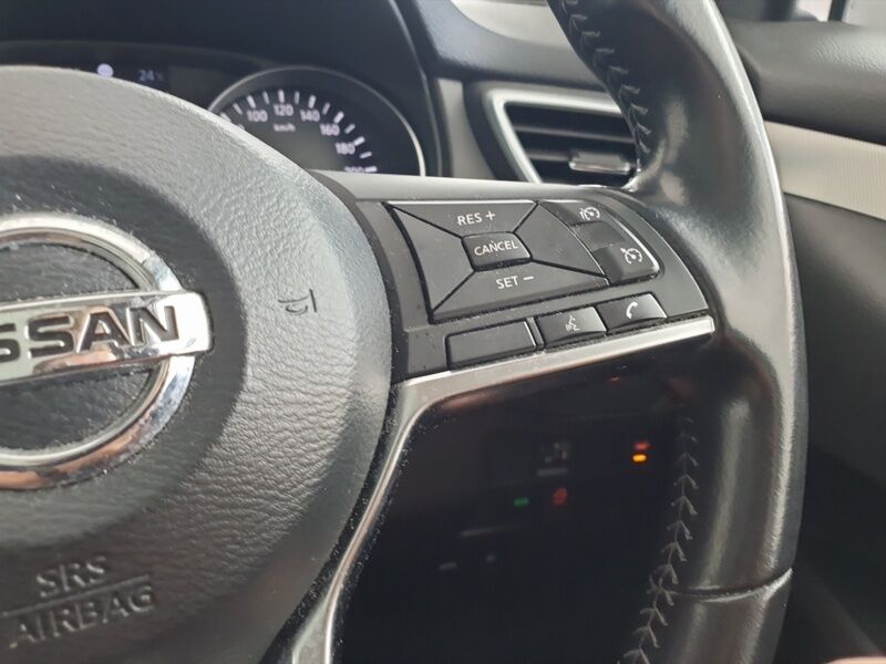 More views of Nissan Qashqai
