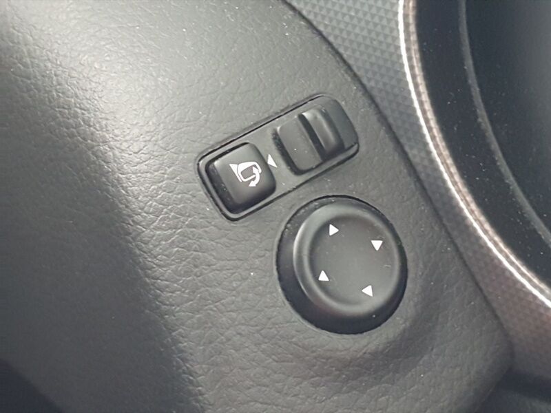 More views of Nissan Qashqai