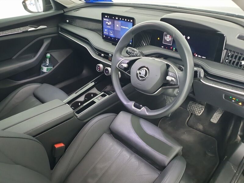 More views of Skoda Superb