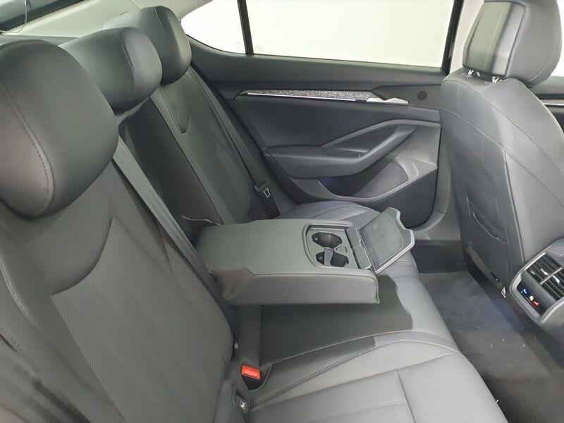 More views of Skoda Superb