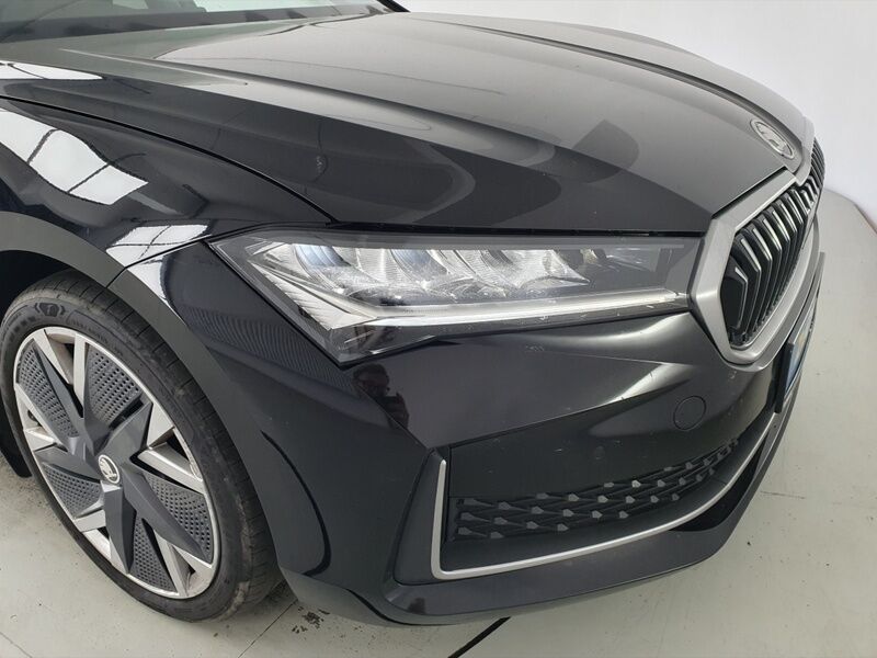 More views of Skoda Superb