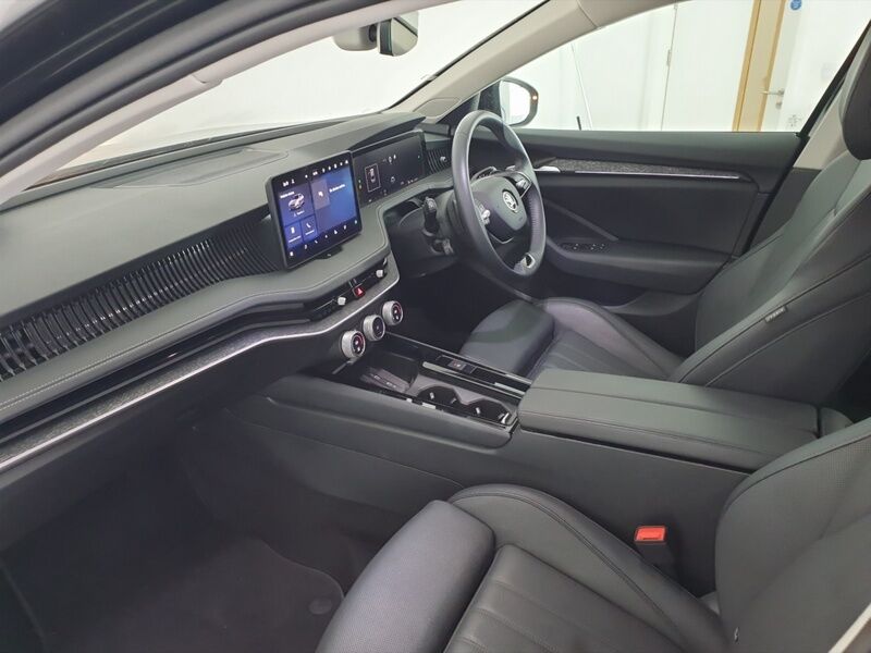 More views of Skoda Superb