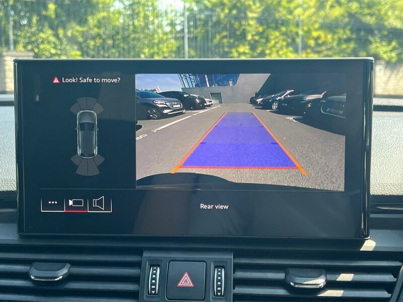 More views of Audi Q5