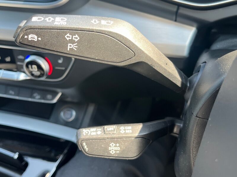 More views of Audi Q5