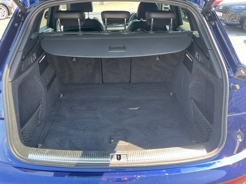 More views of Audi Q5