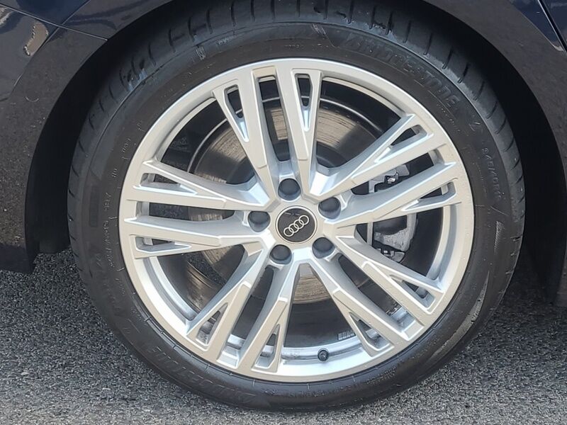 More views of Audi A5