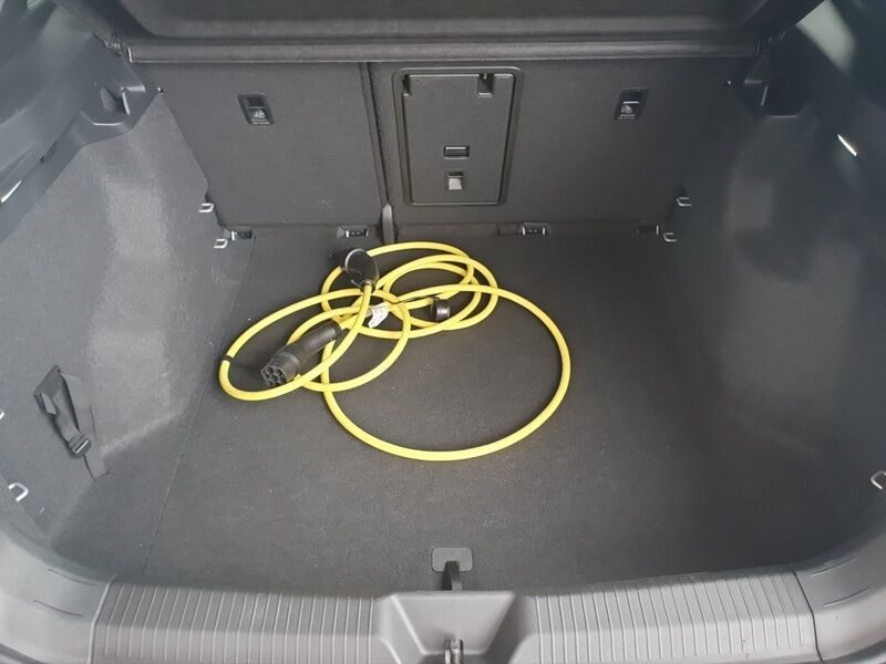 More views of Volkswagen ID.4