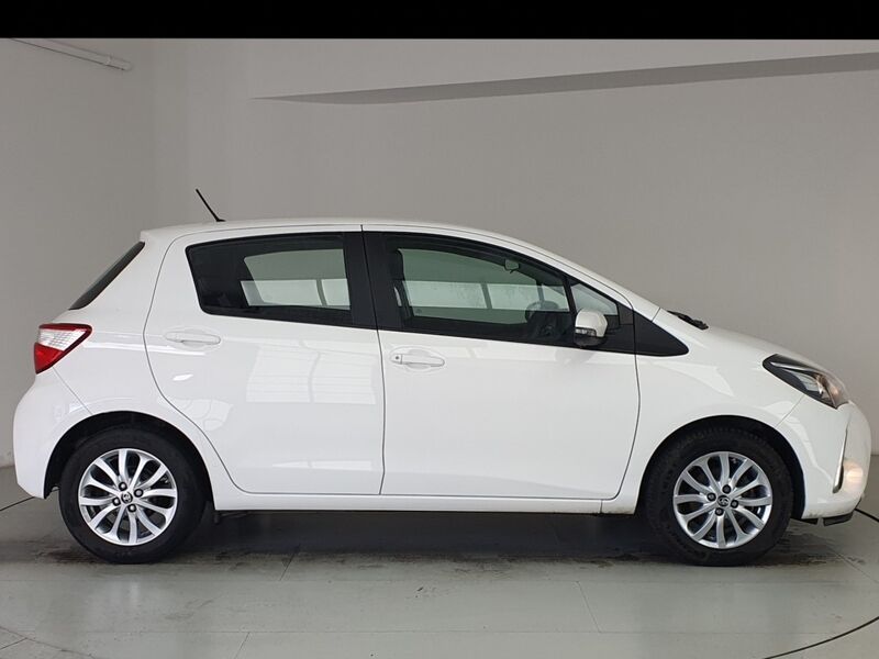 More views of Toyota Yaris