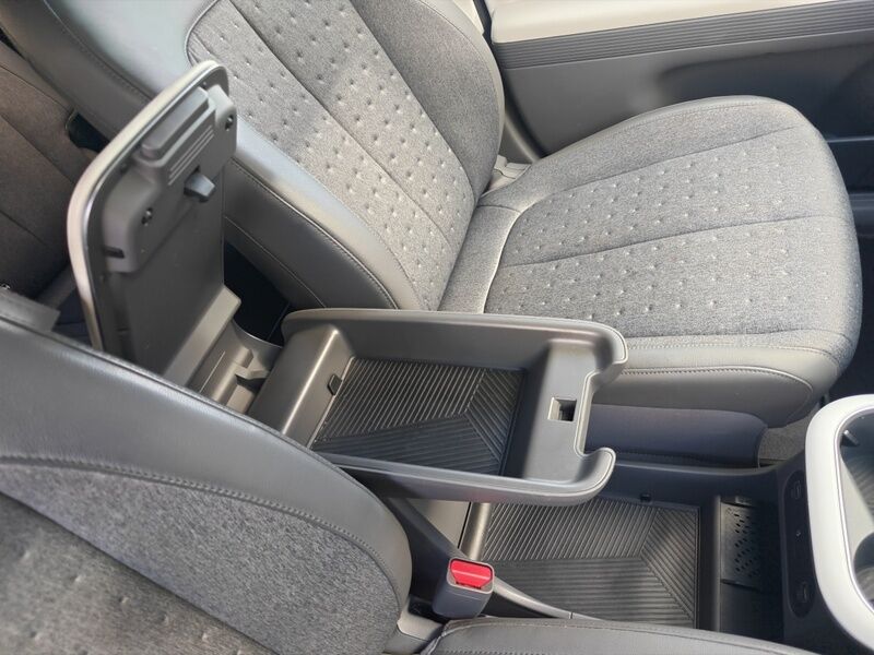 More views of Hyundai IONIQ 5