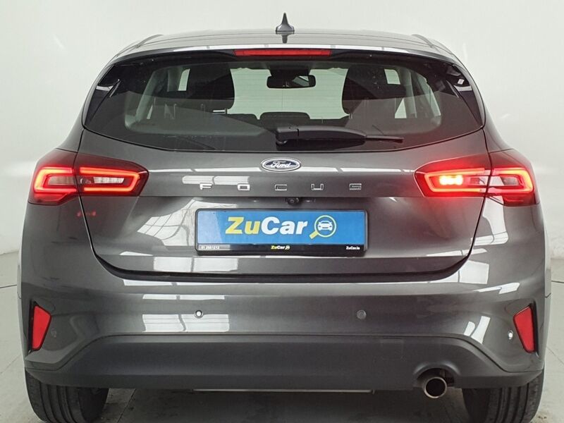 More views of Ford Focus