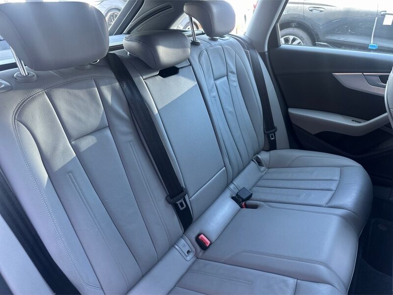 More views of Audi A4