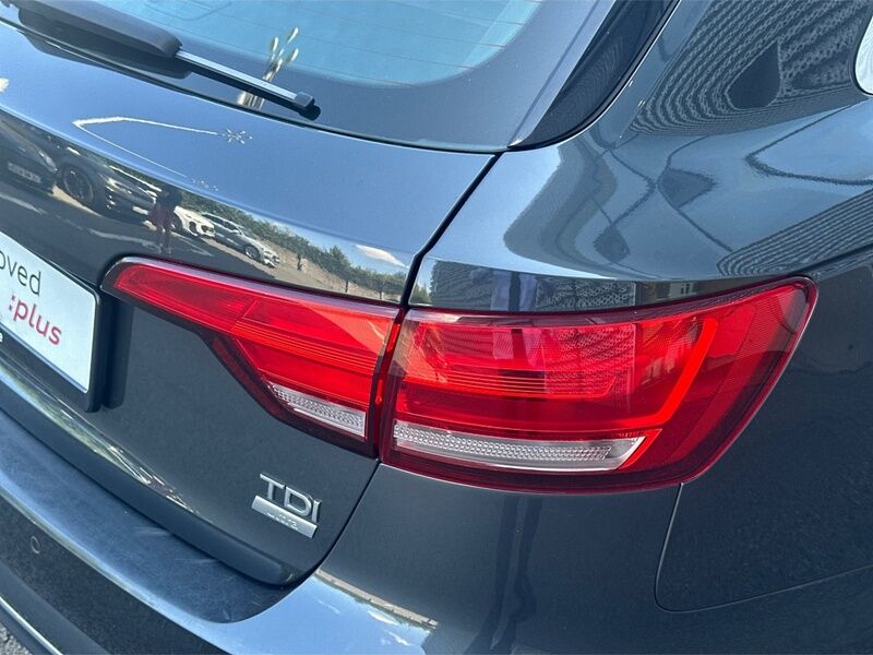 More views of Audi A4