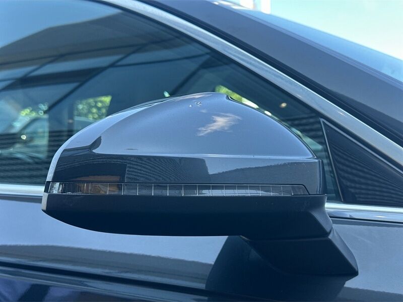 More views of Audi A4