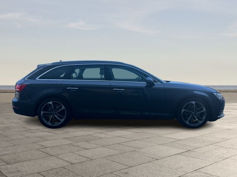 More views of Audi A4