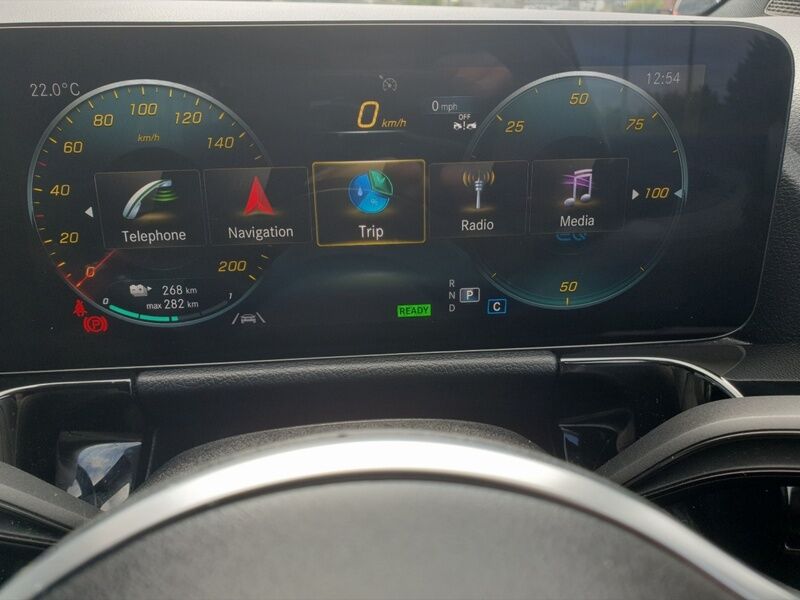 More views of Mercedes-Benz EQA