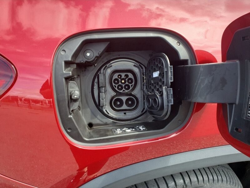 More views of Mercedes-Benz EQA