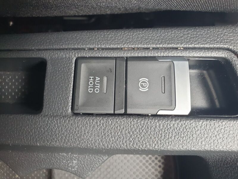 More views of Volkswagen T-Roc