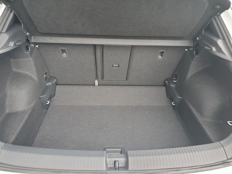 More views of Volkswagen T-Roc
