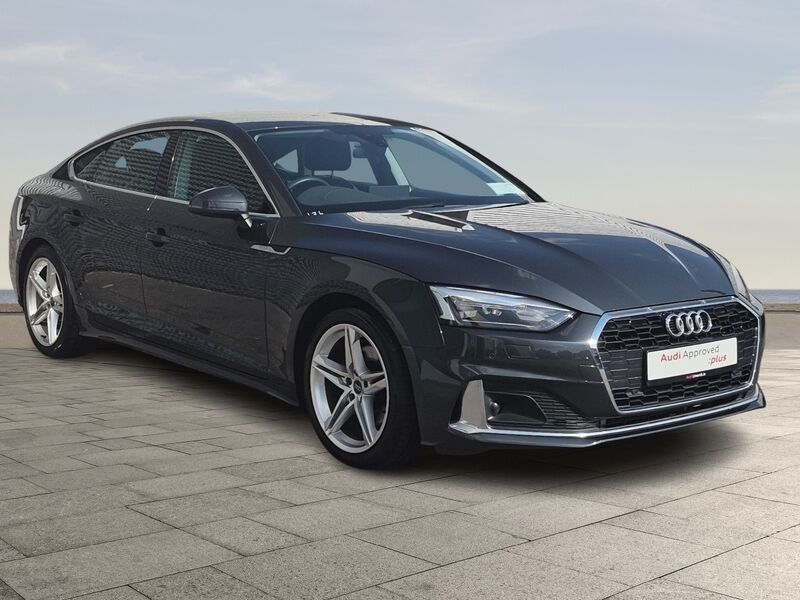 More views of Audi A5