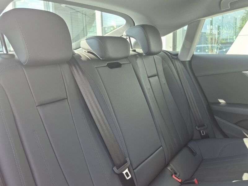 More views of Audi A5