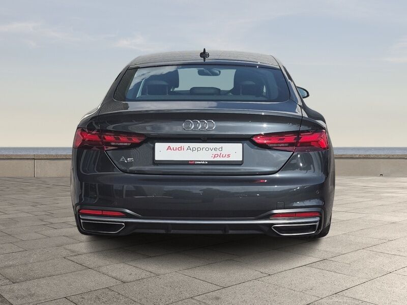 More views of Audi A5