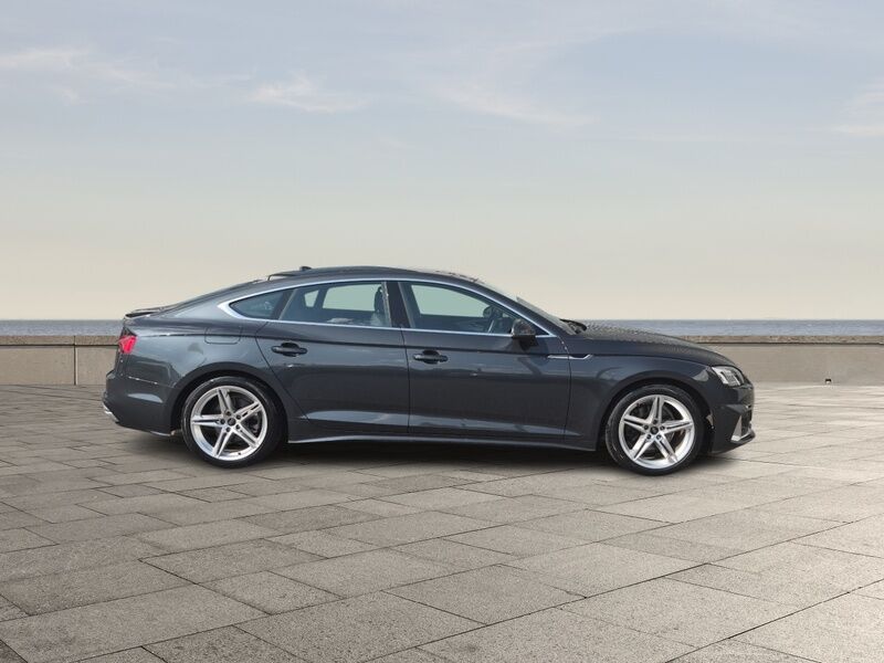 More views of Audi A5