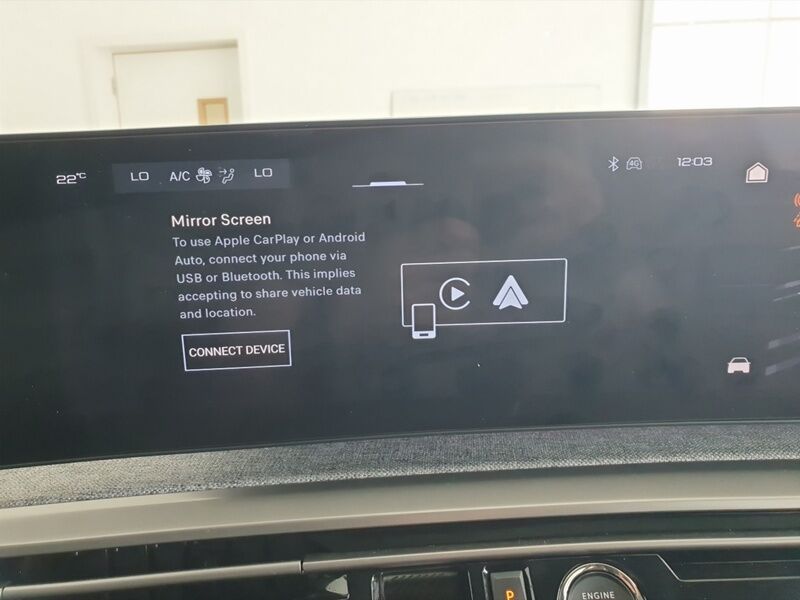 More views of Peugeot 3008