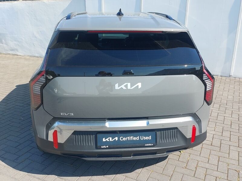 More views of Kia EV3