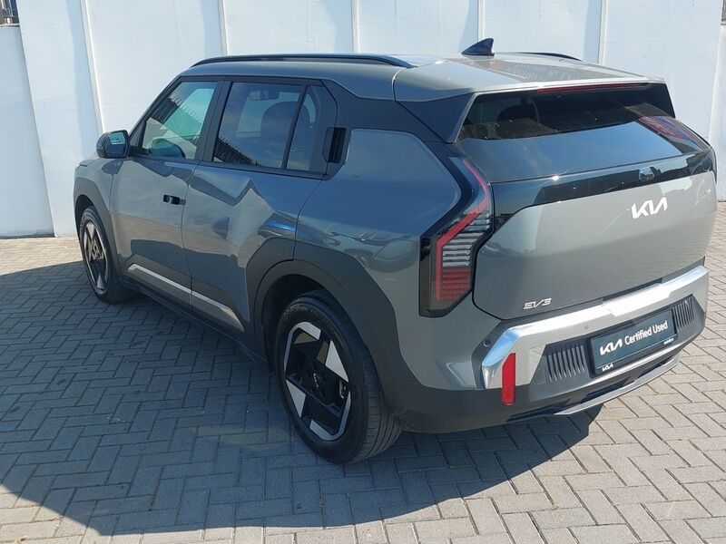 More views of Kia EV3