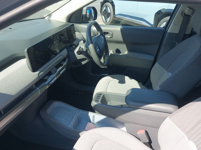 More views of Kia EV3