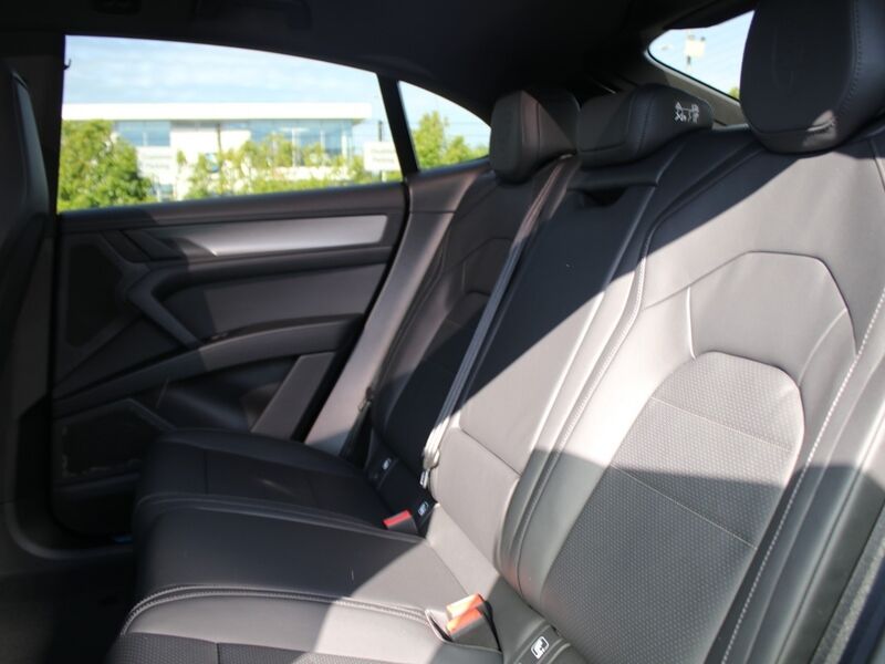 More views of Porsche Cayenne