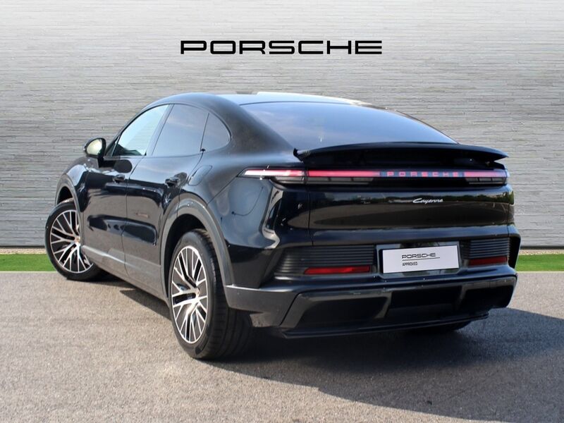 More views of Porsche Cayenne