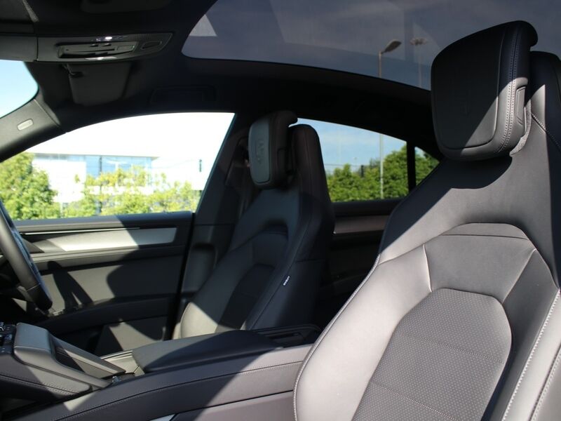 More views of Porsche Cayenne