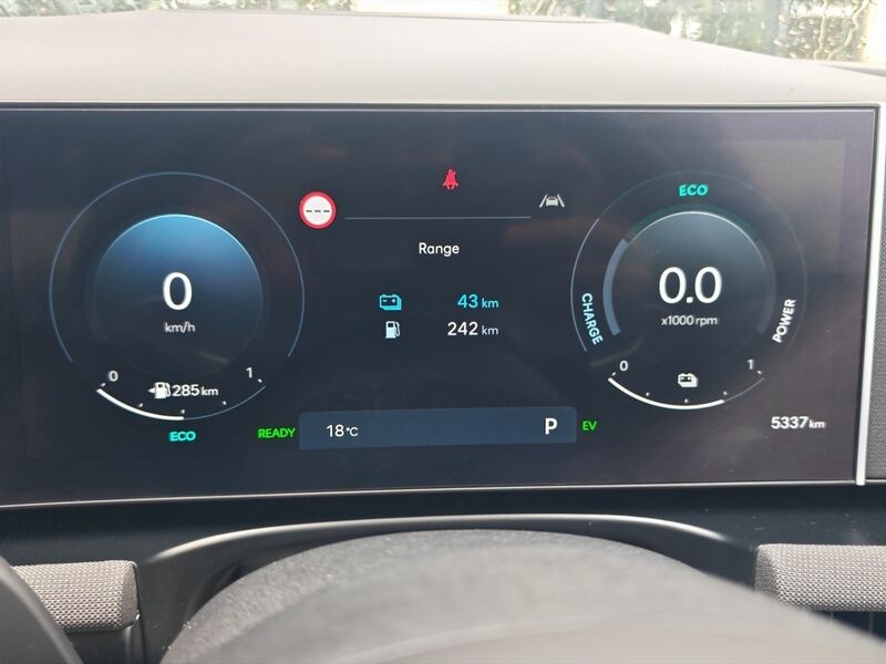 More views of Hyundai Tucson