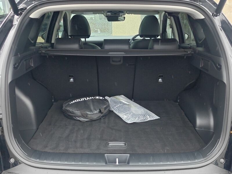 More views of Hyundai Tucson