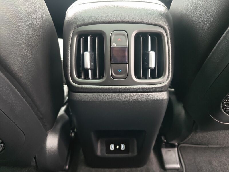 More views of Hyundai Tucson