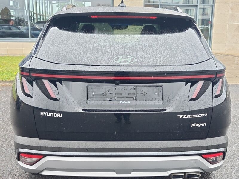 More views of Hyundai Tucson