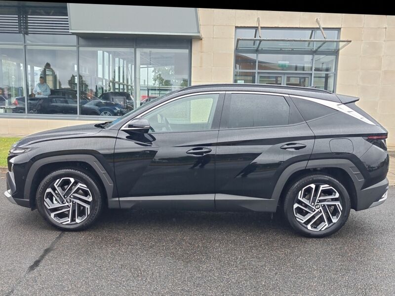 More views of Hyundai Tucson