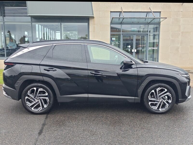 More views of Hyundai Tucson