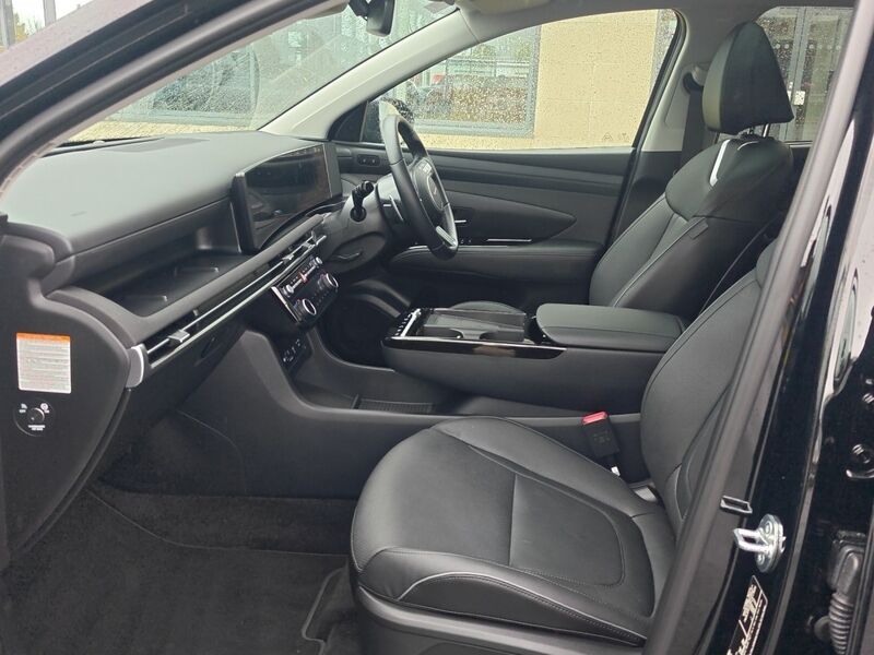 More views of Hyundai Tucson