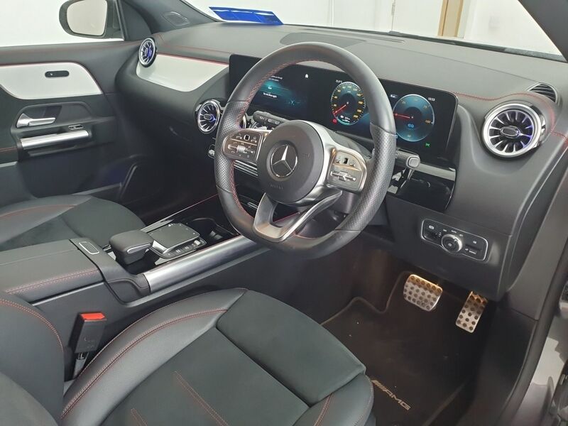 More views of Mercedes-Benz EQA